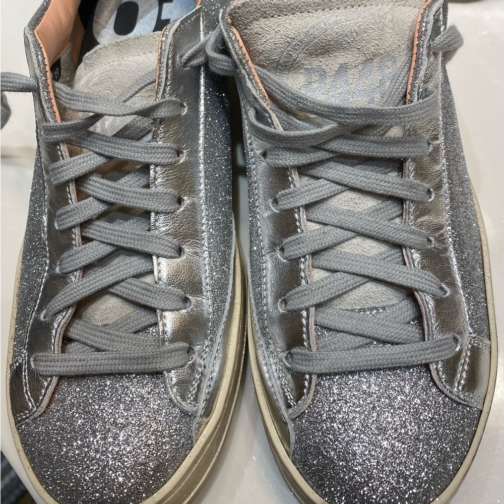 P448 Silver Glittery Sneakers